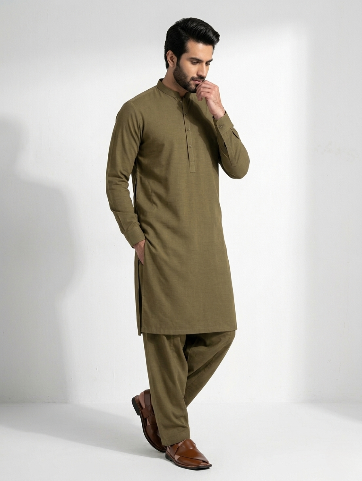 Men’s Dyed Yarn Summer Fits Olive Green Suit