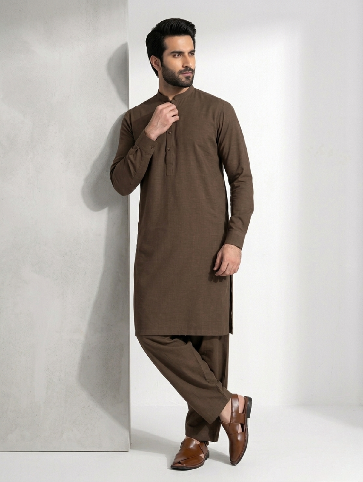 Men’s Dyed Yarn Summer Fits Coffee Brown Suit