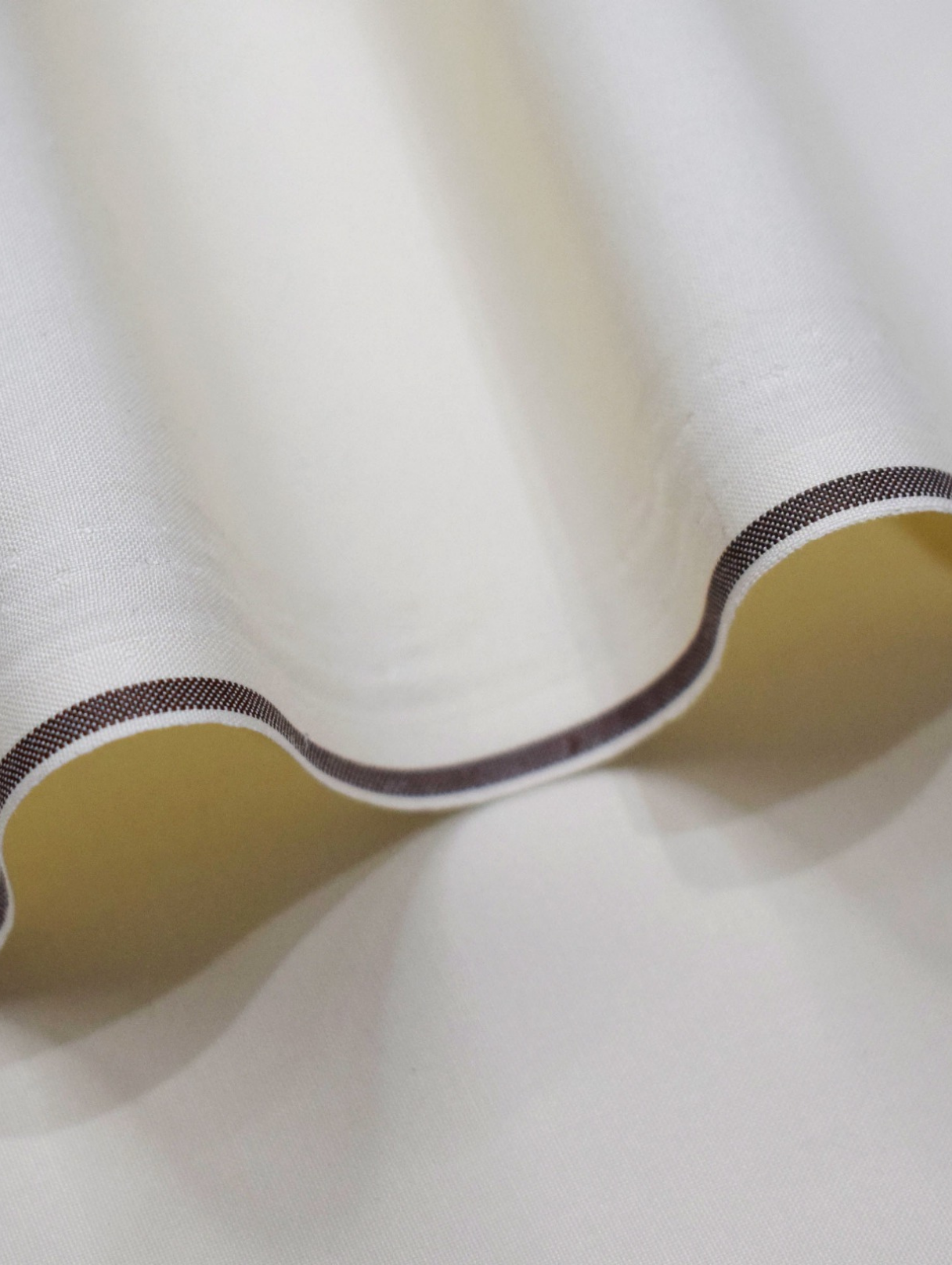 Men's Unstitched China Boski 8/6 Pound Suit